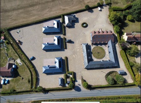 Rural setting with high quality office accommodation, with fibre to the premises on direct contract.